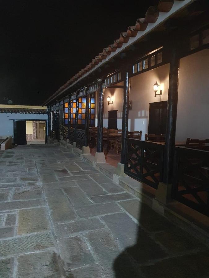 Colombia-Hotel Hontibon 팜플로나 외부 사진